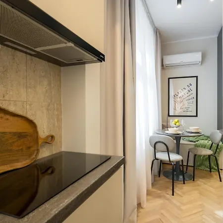 Old Town - Carada 5 - Urbannest