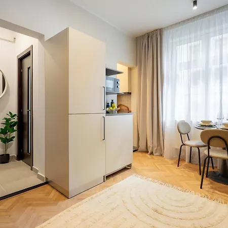 Daire Old Town - Carada 5 - Urbannest *