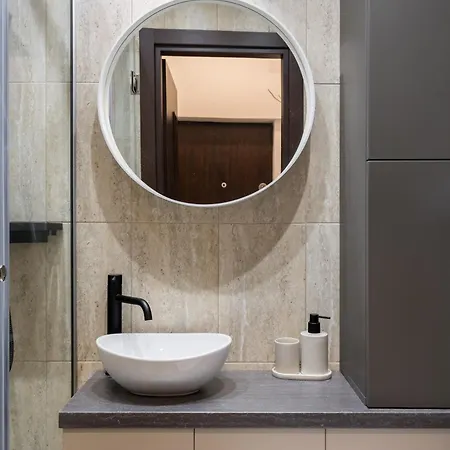 Old Town - Carada 5 - Urbannest Daire Bükreş