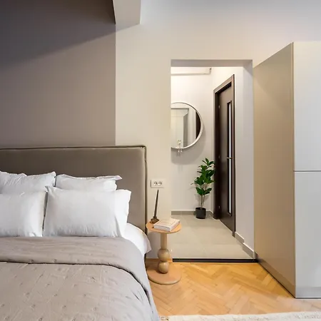 Appartement Old Town - Carada 5 - Urbannest